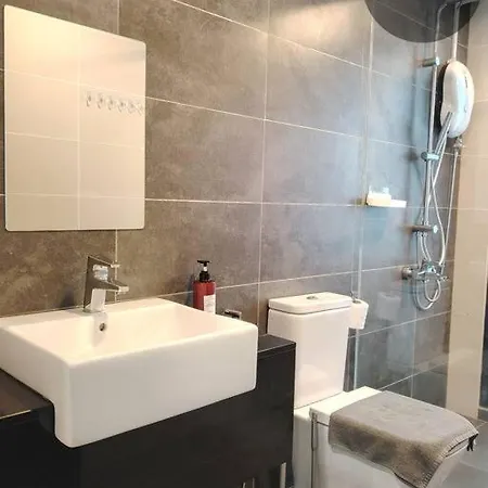 #3113 Almas Suites 2Pax Cozy Neflix 100Mbps Bystay Iskandar Puteri Exterior photo